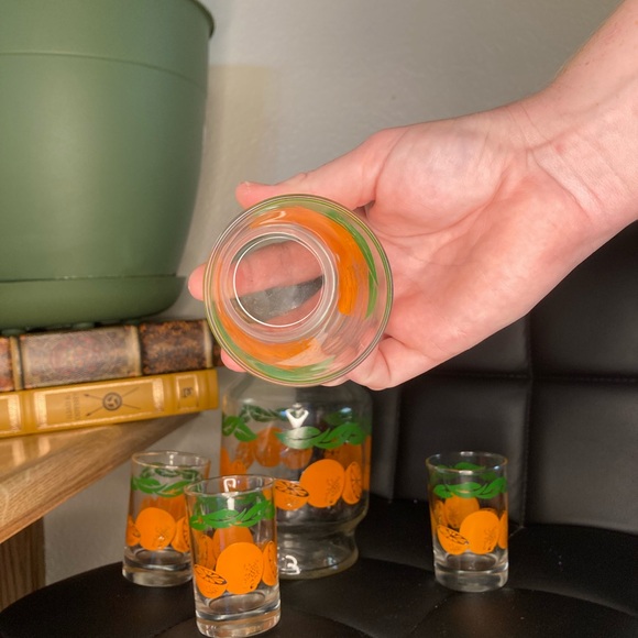 Anchor Hocking Glass Set - Picture 4 of 8